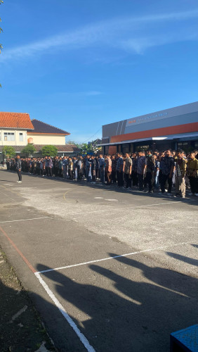UPACARA PERINGATAN HARI PENDIDIKAN NASIONAL 2025