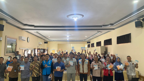 PLN PEDULI: Sosialisasi Bahaya Listrik & Penyerahan Beasiswa